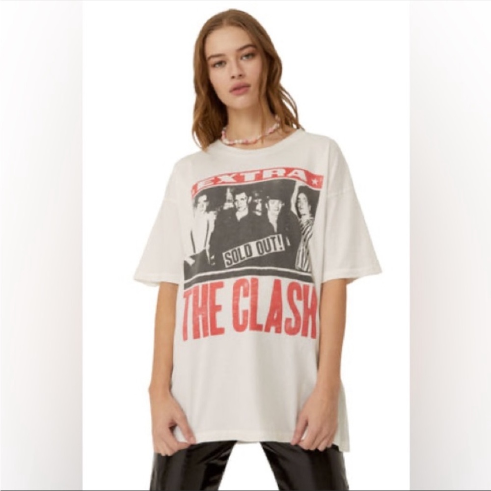 Daydreamer Clash Tee Size M
